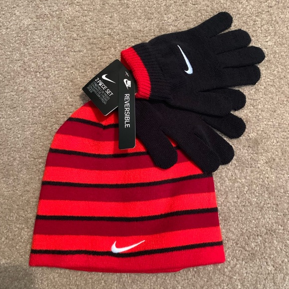 Nike Other - 🔥New Nike Hat n Gloves Set